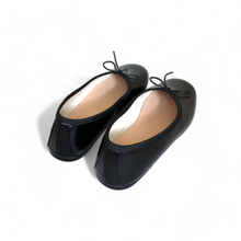 Load image into Gallery viewer, OLGA in Black Naplak Patent