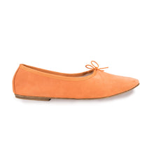 Load image into Gallery viewer, OLGA in Ivory Suede