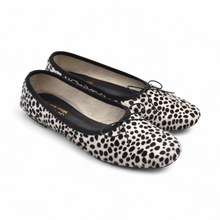 Carica l'immagine nel visualizzatore di Gallery, ballerina-imma-cavallino-dalmata-spelta-milano-side-top