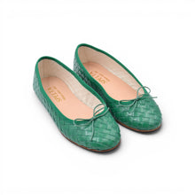 Carica l'immagine nel visualizzatore di Gallery, NICOLE INTRECCIO WEAVE in Nappa Verde
