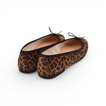 Carica l'immagine nel visualizzatore di Gallery, NICOLE in Raso Leopard