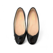 Load image into Gallery viewer, NICOLE in Black Naplak Patent - Leather sole