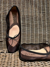Load image into Gallery viewer, OLGA in Black Mesh