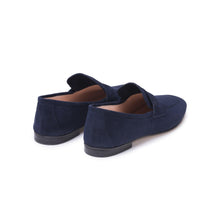 Carica l'immagine nel visualizzatore di Gallery, BHAGWAN in Camoscio Blu-Mocassino-Spelta Milano