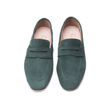 Carica l'immagine nel visualizzatore di Gallery, BHAGWAN in Camoscio Verde Scuro-Mocassino-Spelta Milano