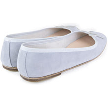 Carica l'immagine nel visualizzatore di Gallery, Nicole in Camoscio Grigio Chiaro-Ballerina-Spelta Milano