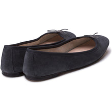 Carica l'immagine nel visualizzatore di Gallery, Nicole in Camoscio Grigio Scuro-Ballerina-Spelta Milano