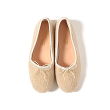 Load image into Gallery viewer, OLGA in Lana Avorio-Ballerina-Spelta Milano