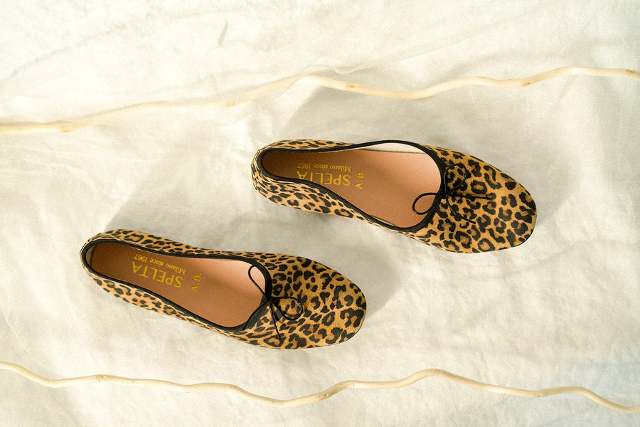 Il fascino del camoscio e i segreti per mantenerlo al meglio