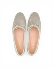 Load image into Gallery viewer, OLGA in Beige Satin
