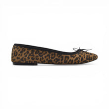 Carica l'immagine nel visualizzatore di Gallery, NICOLE in Camoscio Maculato Leopard Scuro - PRONTA CONSEGNA
