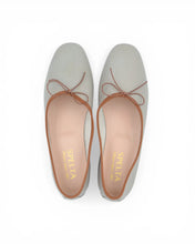 Load image into Gallery viewer, OLGA in Nappa Beige, Brown Gros READY-TO-SHIP
