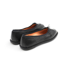 Load image into Gallery viewer, ELETTRA in Black Nappa, Black Sole READY-TO-SHIP
