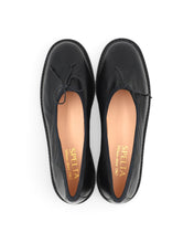 Load image into Gallery viewer, ELETTRA in Black Nappa, Black Sole READY-TO-SHIP
