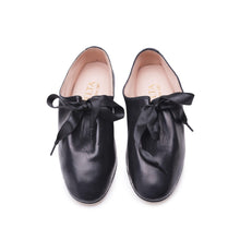 Carica l'immagine nel visualizzatore di Gallery, BETTA in Nappa Nero - PRONTA CONSEGNA
