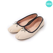 Carica l&#39;immagine nel visualizzatore di Gallery, Imma Plissè in Nappa Avorio
