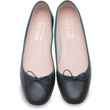 Load image into Gallery viewer, Nicole in Nappa Verde Scuro-Ballerina-Spelta Milano
